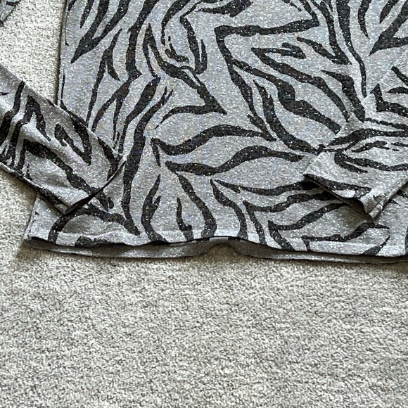 Nygard Collection Sparkly Silk Blend Zebra Print Top - Picture 4 of 7
